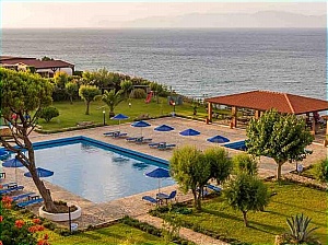  Palmyra Beach Hotel 4*