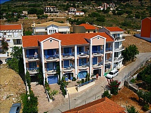  Olive Bay Hotel 