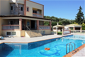  villa 195 sq.m.(12909)  ()