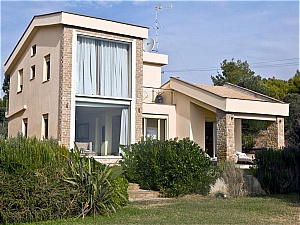  Villa 200sq.m (14909)  ()