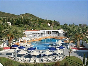  Ioli Village Hotel Apartments 3*