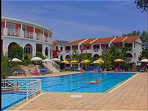  Bitzaro Palace Hotel 4*