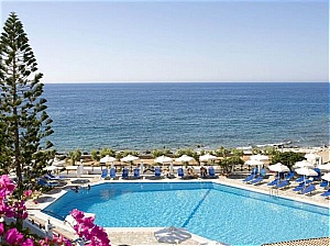  Maritimo Beach Hotel 4*