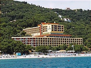  Nissaki Beach Hotel 4*