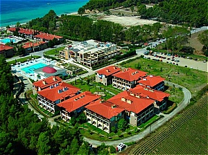  Simantro Beach Hotel 4*