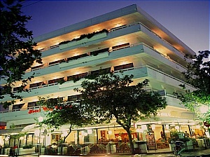  City Center Hotel 3*