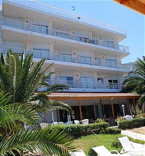  Rodini Beach Hotel 3*