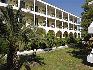  Feakio Hotel 2*