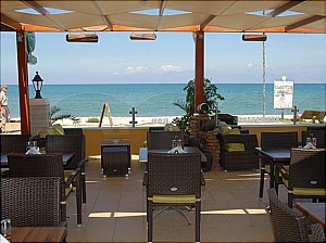  Kormoranos Beach Hotel 2*