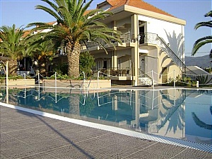  Rihios Hotel 2*