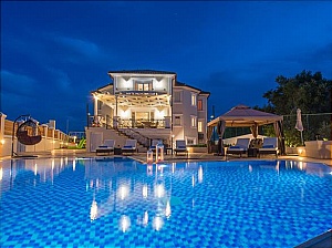  Villa Frido Luxury 