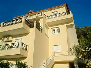  Ammos Bay Apartments 