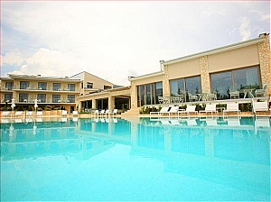  Calma Hotel & Spa 4*