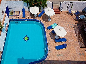  Golden Beach Hotel-Apartments 2*