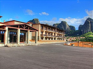  Grand Meteora Hotel 4*