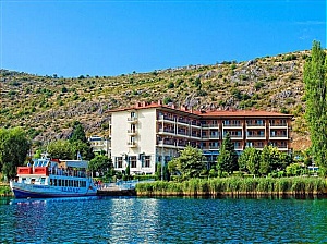  Tsamis Hotel 3*+