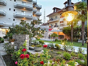  Ioni Hotel 3*